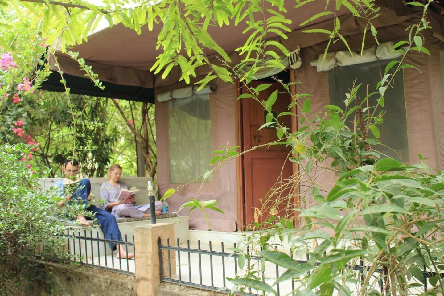 Pushkarorganic - Lux Farm Resort With Pool Ruang foto